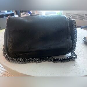 Zara Shoulder Black with metallic chain